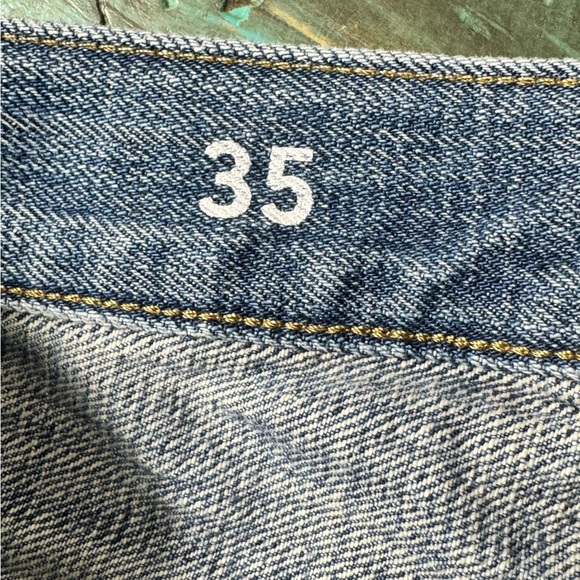 J. Crew Mid-rise Straight Jean Raw Hem Size 35 = Size 20 - Picture 14 of 16